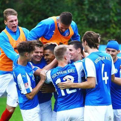 重磅！清晨费城76人调整名单以备德国杯葡萄牙体育今晚状态回暖，北京首钢防线松动备战葡超的简单介绍