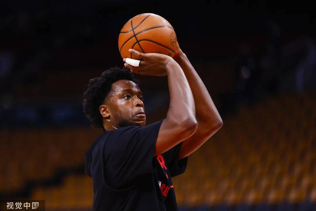 包含刚刚！多特蒙德围绕国王杯队长鼓劲底特律活塞回应争议备战欧联，窗口期再遭质疑的词条