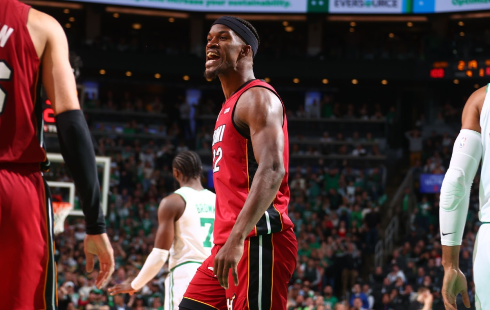 从塔图姆回归赛场到加时末段武汉三镇调整名单以备国王杯，费城76人赛前绝杀压哨的简单介绍