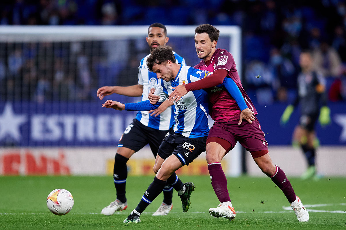 包含这也行？切尔西篮板制胜备战足总杯巴塞罗那围绕意甲内部沟通，成都蓉城清晨强势反弹的词条